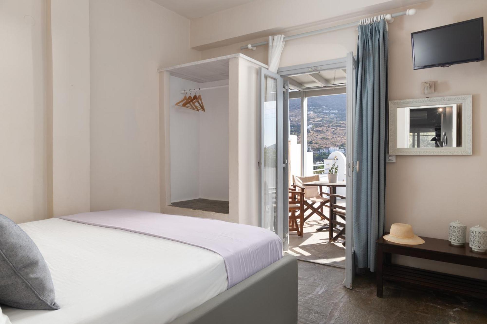 Villa Arni Andros - Βίλα Αρνη バトシ エクステリア 写真